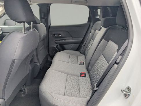 New 2026 Nissan Kicks SV image 14