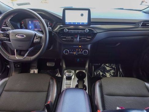 Used 2023 Ford Escape ST-Line image 25