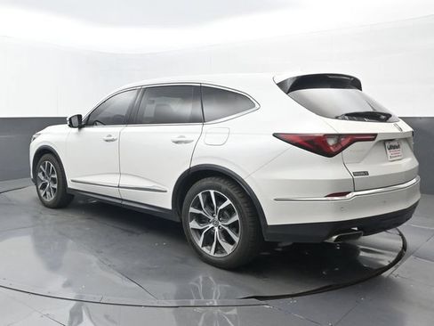 Used 2022 Acura MDX FWD w/ Technology Package image 3