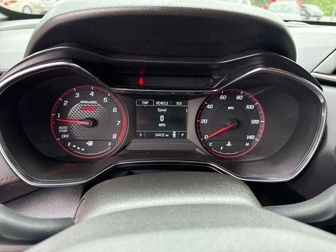 Used 2022 Chevrolet TrailBlazer RS FWD image 30