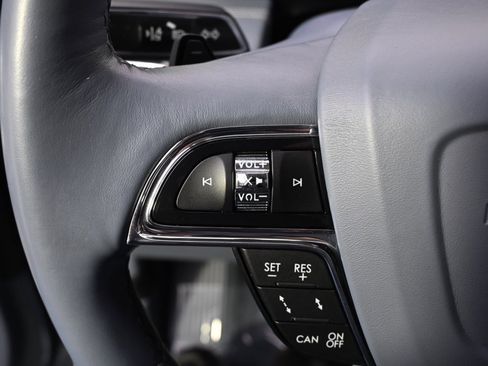 Used 2019 Lincoln Navigator L Black Label w/ Cargo Package image 37