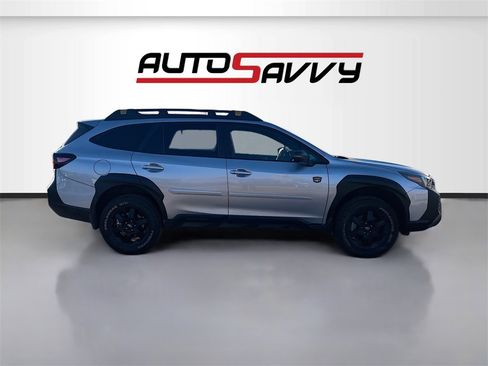 Used 2025 Subaru Outback Wilderness image 8