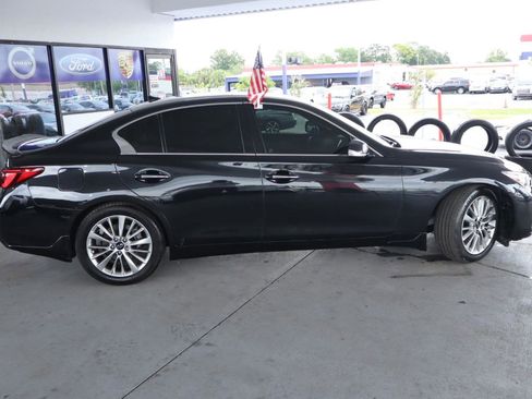 Used 2021 INFINITI Q50 Luxe w/ Seat & Sound Package RWD image 4