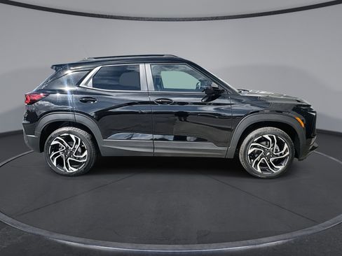 New 2026 Chevrolet TrailBlazer RS w/ Convenience Package AWD/4WD image 9