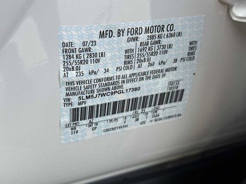 Used 2023 Lincoln Aviator Reserve w/ Equipment Group 201A RWD image 28