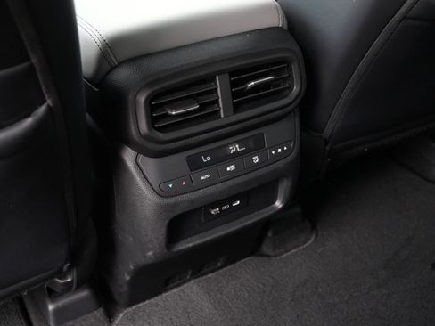 Used 2024 Honda Pilot EX-L image 14