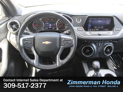 Used 2019 Chevrolet Blazer LT AWD/4WD image 11