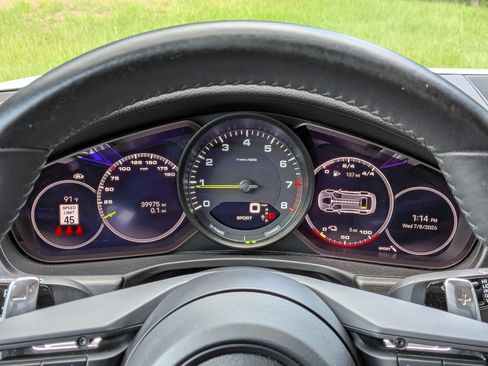 Certified 2023 Porsche Panamera 4 Platinum Edition w/ Assistance Package AWD/4WD image 10