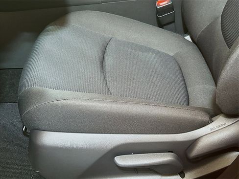 New 2025 Toyota RAV4 LE image 18