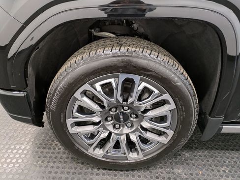 Used 2025 GMC Sierra 1500 Denali Ultimate image 7