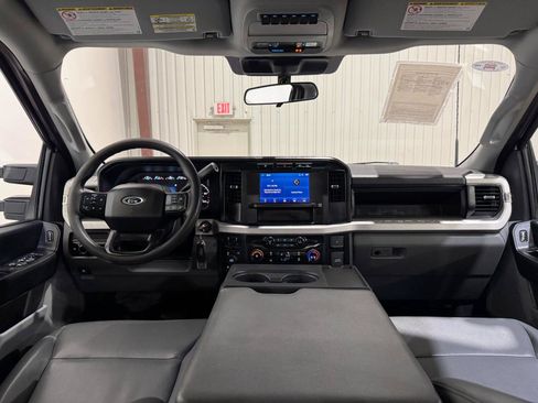 Used 2023 Ford F250 XL w/ XL Driver Assist Package AWD/4WD image 20