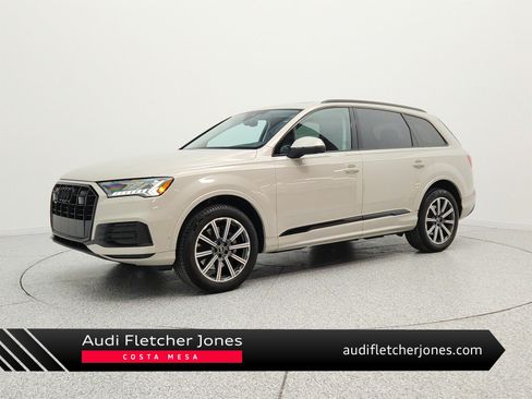 Used 2023 Audi Q7 2.0T Premium Plus w/ Premium Plus Package AWD/4WD image 1