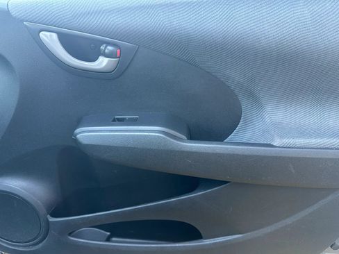 Used 2013 Honda Fit image 15