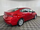Used 2022 Hyundai Accent SE image 3
