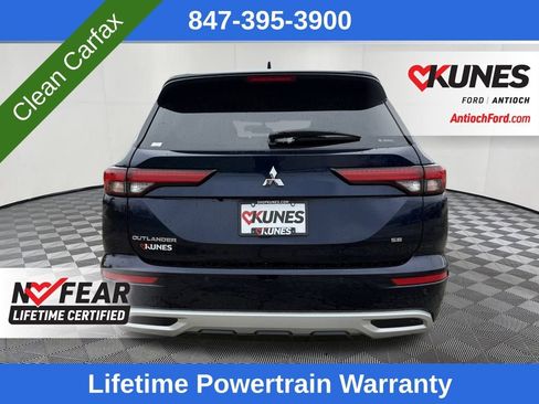 Used 2024 Mitsubishi Outlander SE image 4