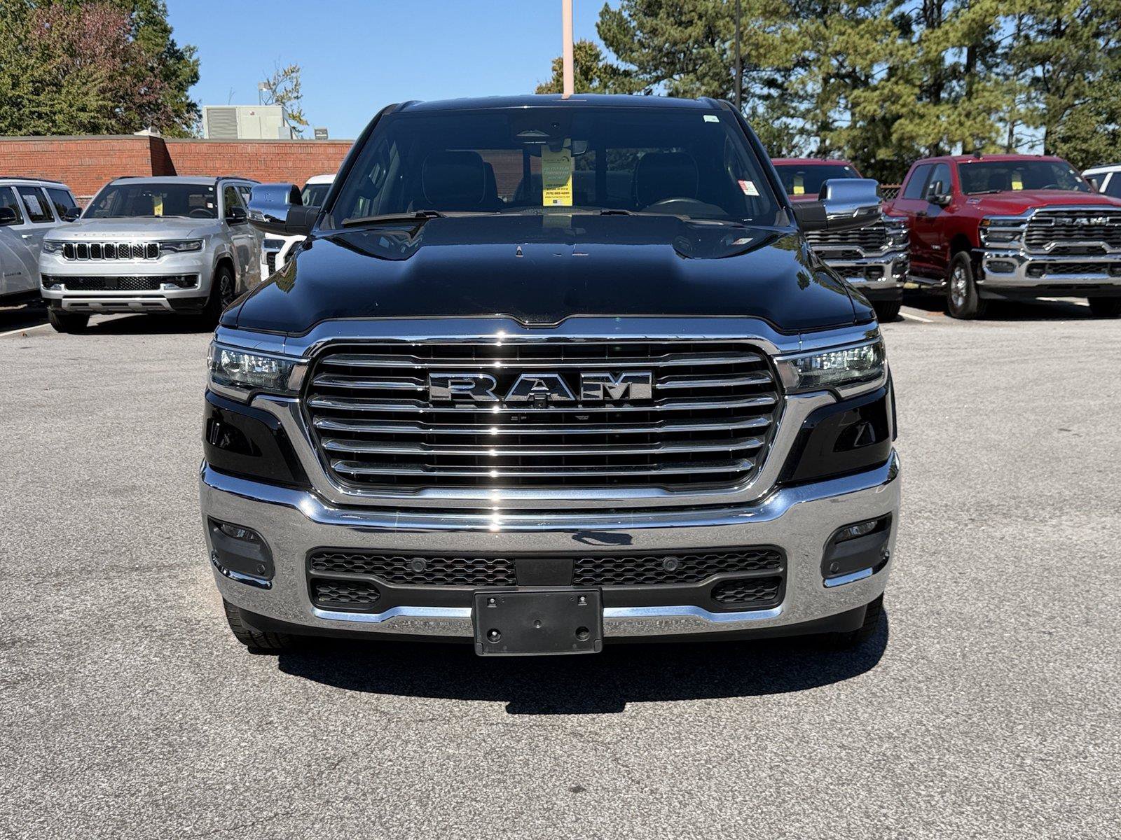 Used 2025 RAM 1500 Laramie AWD/4WD image 2
