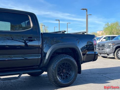 Certified 2021 Toyota Tacoma TRD Pro AWD/4WD image 11