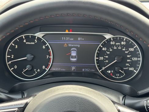 Used 2025 Nissan Altima 2.5 SR image 16