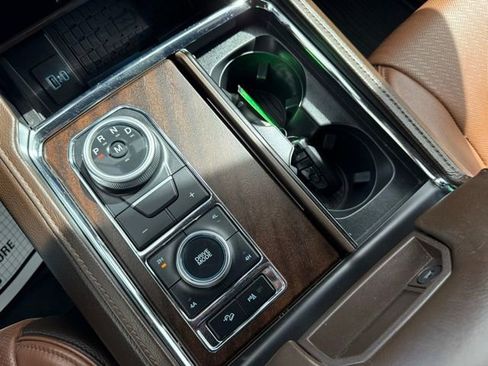 Used 2023 Ford Expedition King Ranch image 23