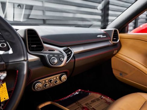Used 2012 Ferrari 458 Spider RWD image 60