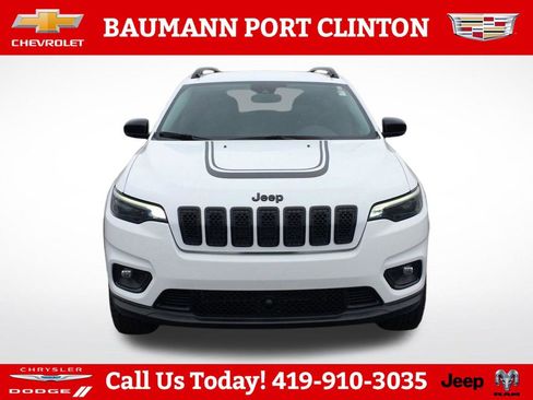 Used 2022 Jeep Cherokee Latitude w/ Trailer Tow Group AWD/4WD image 11