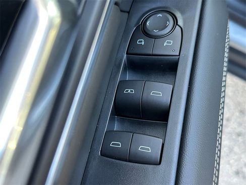 Used 2026 GMC Terrain Elevation w/ Elevation Premium Package image 21