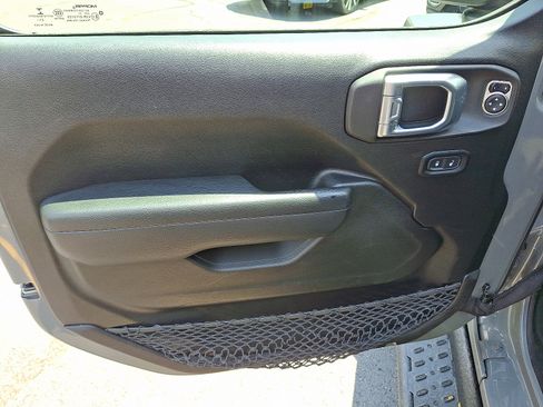 Certified 2021 Jeep Wrangler Unlimited Sport image 13