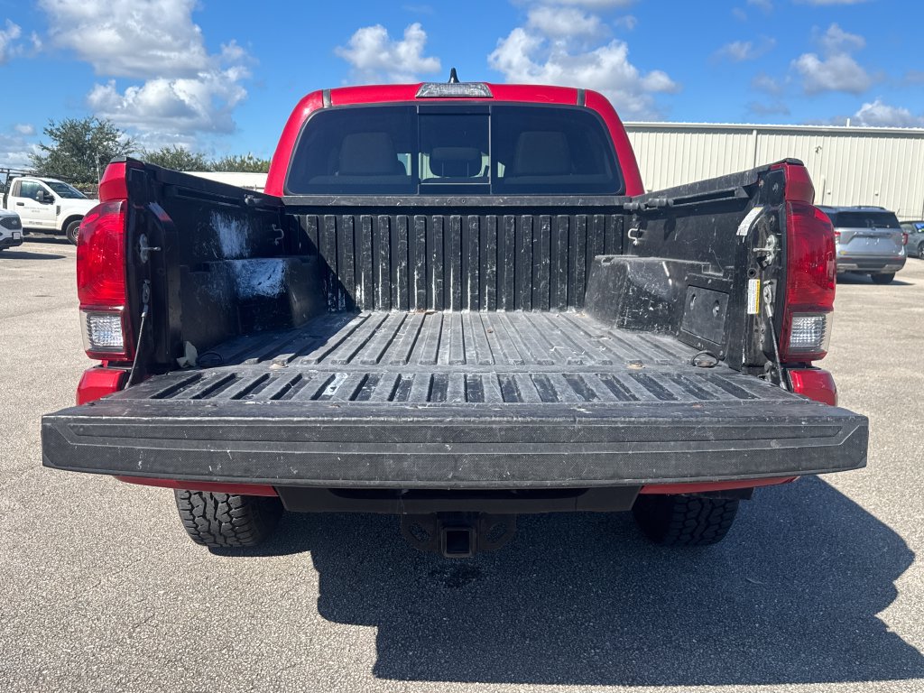 Used 2022 Toyota Tacoma SR5 w/ Technology Package RWD image 27