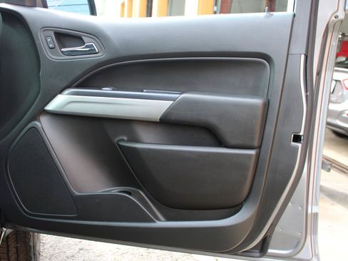 Used 2022 Chevrolet Colorado LT w/ Fleet Safety Package RWD image 45
