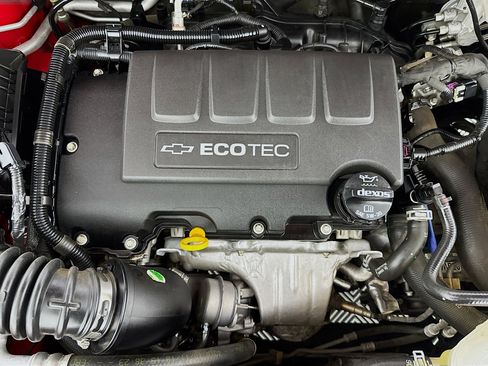 Used 2019 Chevrolet Sonic LT w/ Convenience Package image 38