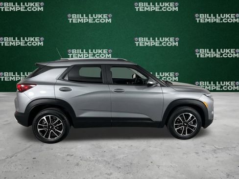 Used 2025 Chevrolet TrailBlazer LT image 4