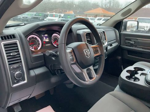 Used 2024 RAM 1500 Classic SLT image 10