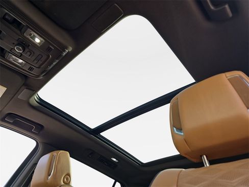 Used 2021 Cadillac Escalade Sport image 35