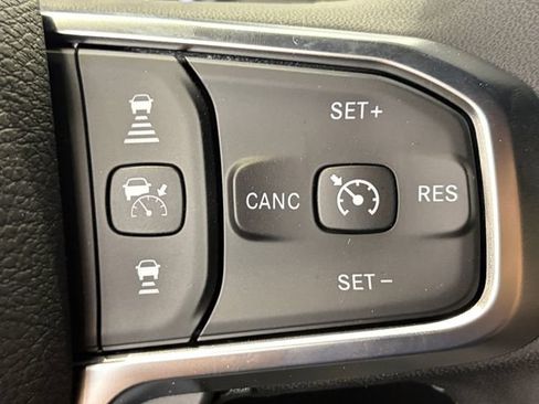 New 2026 RAM 2500 Big Horn AWD/4WD image 28