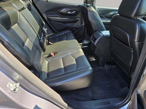 Used 2018 GMC Terrain SLT w/ Preferred Package AWD/4WD image 26