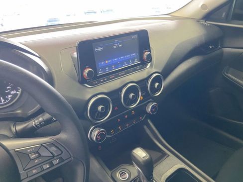Used 2025 Nissan Sentra S FWD image 22