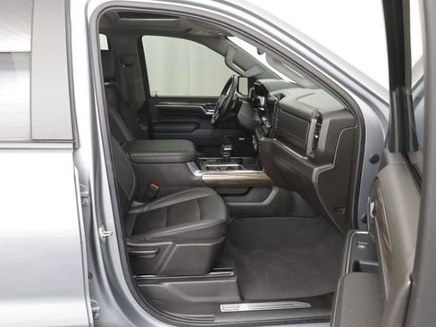 Certified 2023 Chevrolet Silverado 1500 RST w/ Convenience Package II image 21