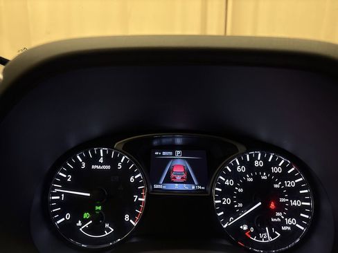 Used 2019 Nissan Pathfinder SL w/ SL Premium Package image 15