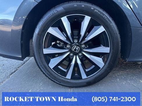 Used 2024 Honda Civic EX-L image 19