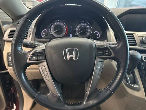 Used 2016 Honda Odyssey Touring Elite image 19