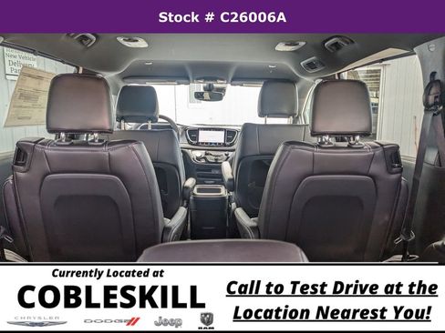 New 2026 Chrysler Pacifica Select image 26