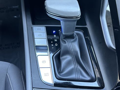 Used 2024 Hyundai Elantra SEL w/ Convenience Package image 33