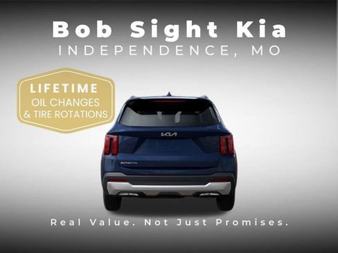 New 2026 Kia Sorento S FWD image 5