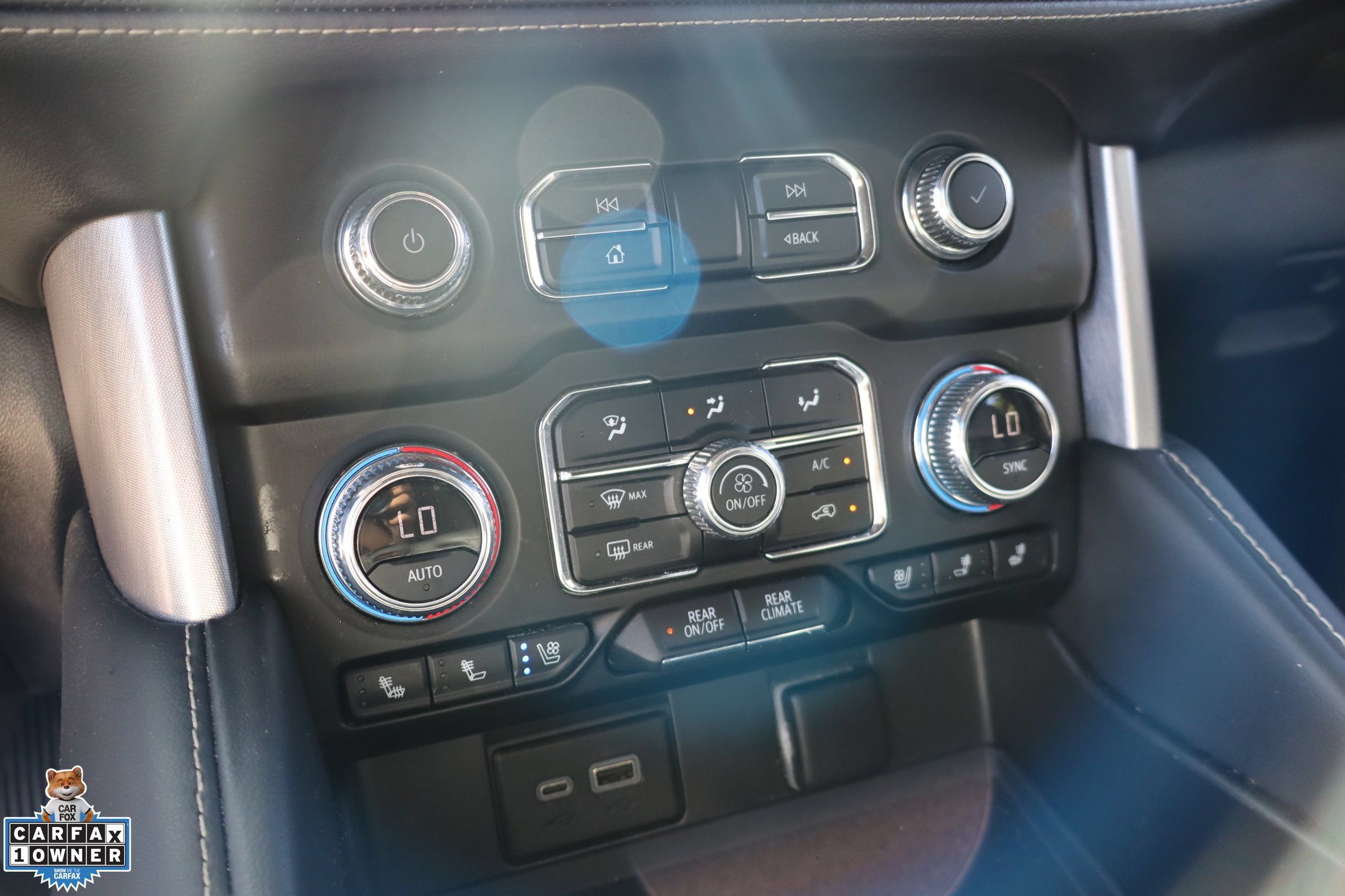 Used 2024 GMC Yukon SLT AWD/4WD image 22