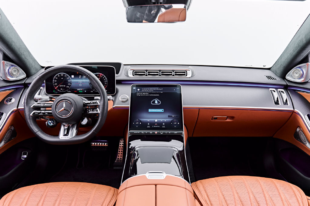 Used 2025 Mercedes-Benz S 63 AMG S image 49