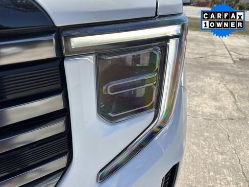 Used 2025 GMC Sierra 1500 AT4 w/ AT4 Premium Package AWD/4WD image 10