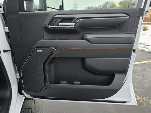 New 2026 GMC Sierra 2500 AT4 w/ AT4 Premium Plus Package image 30