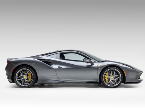 Used 2021 Ferrari F8 Tributo image 67