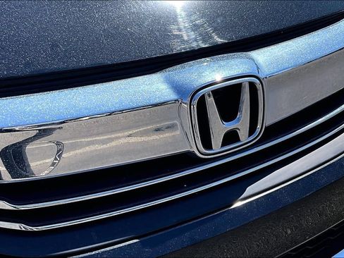 Used 2017 Honda Accord Sport image 26