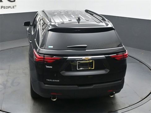 Used 2023 Chevrolet Traverse LT image 57